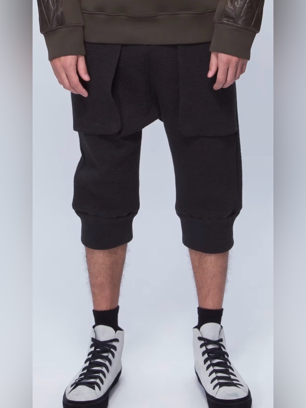 Helmet Lang Cropped Sweatpants- 
Sz S